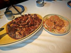 -八府香鸭·啫啫煲(华山路店)