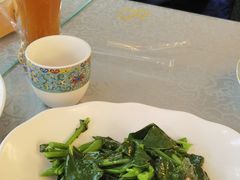 -汗腾格里·风味餐厅(新疆驻京办店)