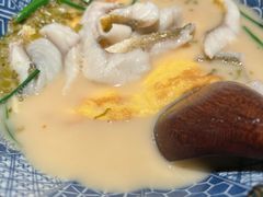 -荣家黄鱼面(前滩太古里店)