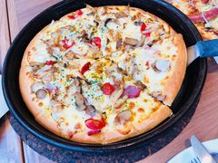 新奥尔良风情烤肉比萨-必胜客(东岳店)