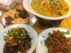-湘聚南县土菜馆(龙山二路店)