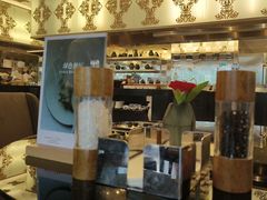 -圣丰索菲特·2 On 988 Café 自助餐厅