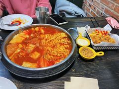 传统部队火锅-the frypan韩国炸鸡啤酒(五路居店)