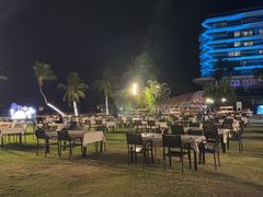-JW万豪厨房餐厅·滨海草坪烧烤·海鲜·海景(三亚绿发山海天JW万豪酒店)