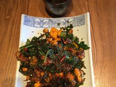 -云海肴·汽锅鸡·云南菜(天山百盛优客店)