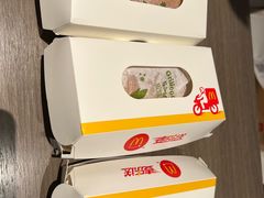 -麦当劳(杭州西湖银泰百货店)