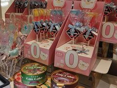 -花花卷卷·鲜食蛋糕(静安久光百货店)