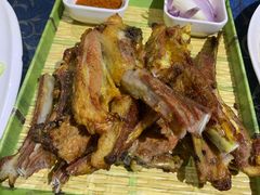 -乡村馕坑肉·烧烤·新疆菜·本地人更爱吃(阿勒泰首店)