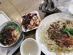 -兰亭安泊牛肉面(乐都路店)