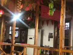 大堂-缘福乡村铁锅炖民宿(八达岭店)