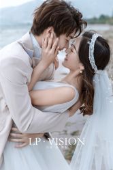 -乐派诗婚纱摄影