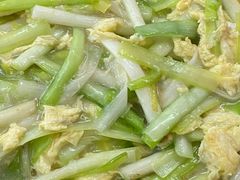 -四更周店烤乳猪
