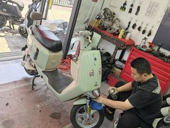 -小牛电动(上海浦东新区张杨路店)