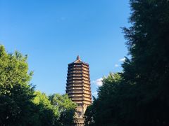 -玲珑塔公园