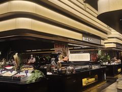 -钱小奴海鲜自助黑金店(杭州滨江龙湖店)