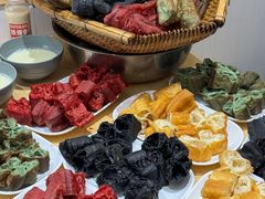 -李与白包子铺(桐梓林店)