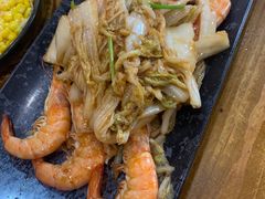 -老东镇啤酒屋海鲜加工·蒸汽海鲜·海鲜烧烤(台东店)