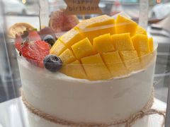 -鹿里烘焙LulyBaking(东二环泰禾广场店)