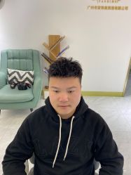 -发饰美男士增发补发假发定制店