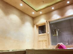 -丽池宫韩式汗蒸会馆(华灯坊店)