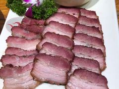 德宏芭蕉烤肉-老滇山寨•云南特色菜•地方菜•民族风情歌舞表演(金碧店)