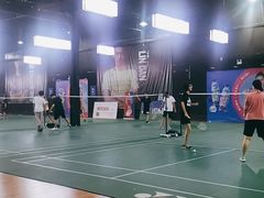 -尤尼克斯羽毛球主题馆