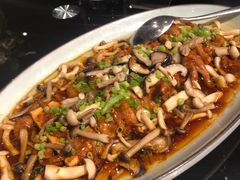 野生菌炒猪颈肉-禧宴Joyous Restaurant(禧园店)
