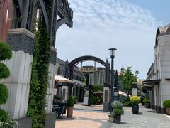 -比斯特上海购物村精品奥特莱斯