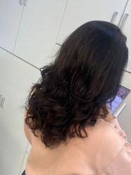 -镁连社·美联社