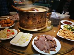 -蒙亨·手把肉·蒙古包文化主题餐厅(天恒广场店)