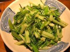 -洞庭土菜小炒馆(易发广场店)