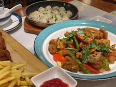 -松沪名灶·豆浆鱼头·新上海菜(飞航吾悦广场店)