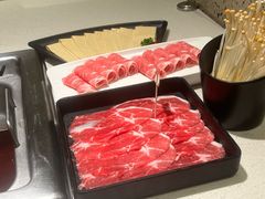 -海底捞火锅鲜切牛肉主题店(长寿路店)