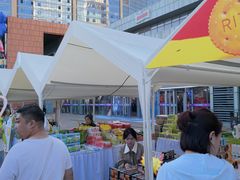 -百年港湾奥特莱斯(香炉礁店)