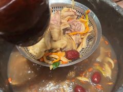 -蘑界·野生菌火锅(深业上城店)