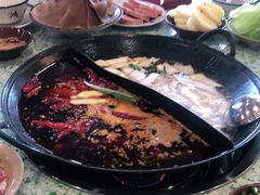 -鸿姐老火锅(疁城新天地店)