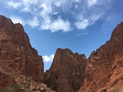 -天山神秘大峡谷