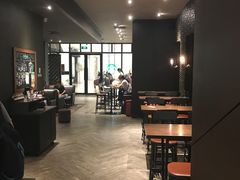 大堂-星巴克臻选(南京金茂览秀城店)