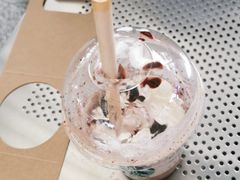 -星巴克(广州南站A18检票口楼上)