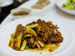 -湖畔鲁菜·二十年老字号餐厅(大明湖店)