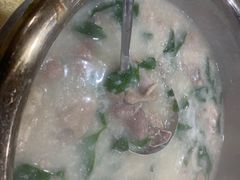 -标记美食新鲜猪杂(兴南大道店)