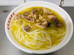 -文山荷鲜居(翠湖店)