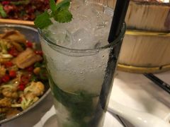 莫吉托-胡桃里音乐酒馆(下沙店)