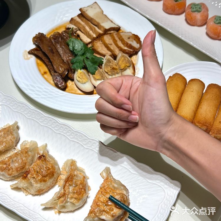 68元粤式自助茶点!姨姨唔该!加多两笼虾饺