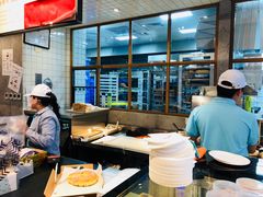 -Dough&Joe团憩(瑞虹天地月亮湾店)