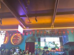 -Famous肥猫墨西哥音乐餐吧(五棵松华熙LIVE店)