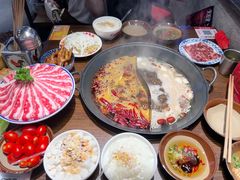 -萍姐火锅·公路夜市(武汉首店)