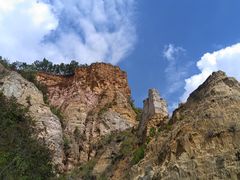 -彩色沙林风景区