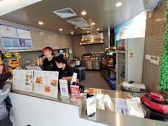 -龙治汉堡(中华城店)