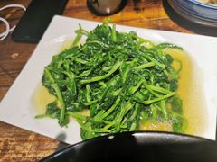 清炒豌豆苗-不相离盐帮菜(郎园店)